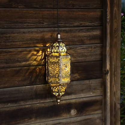 🏮 Baroque Solar Lantern Outdoor Light